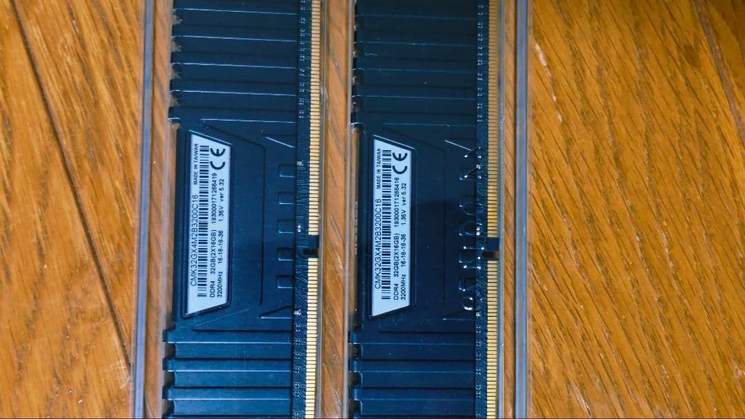 メモリー CORSAIR VENGEANCE LPX 32GB DDR4 3200MHz