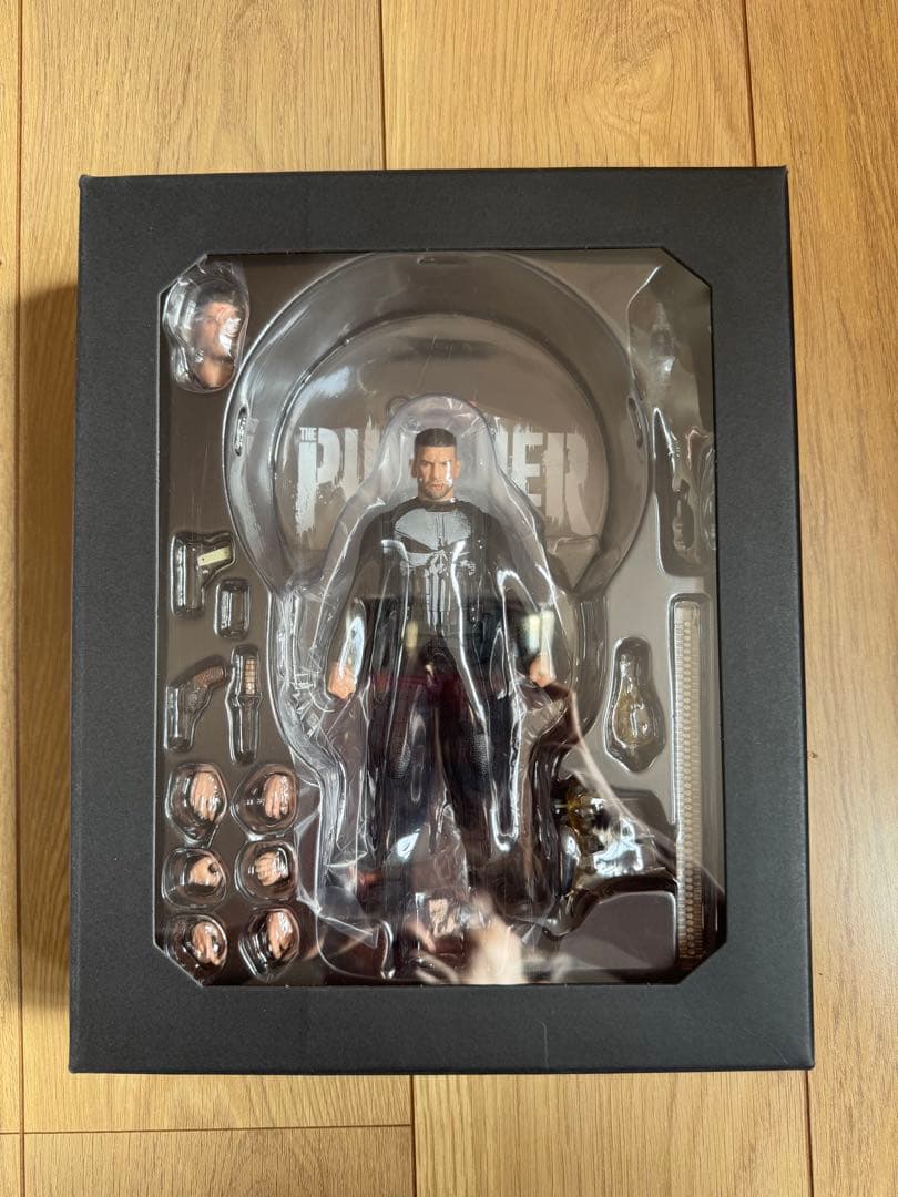 mezco パニッシャー