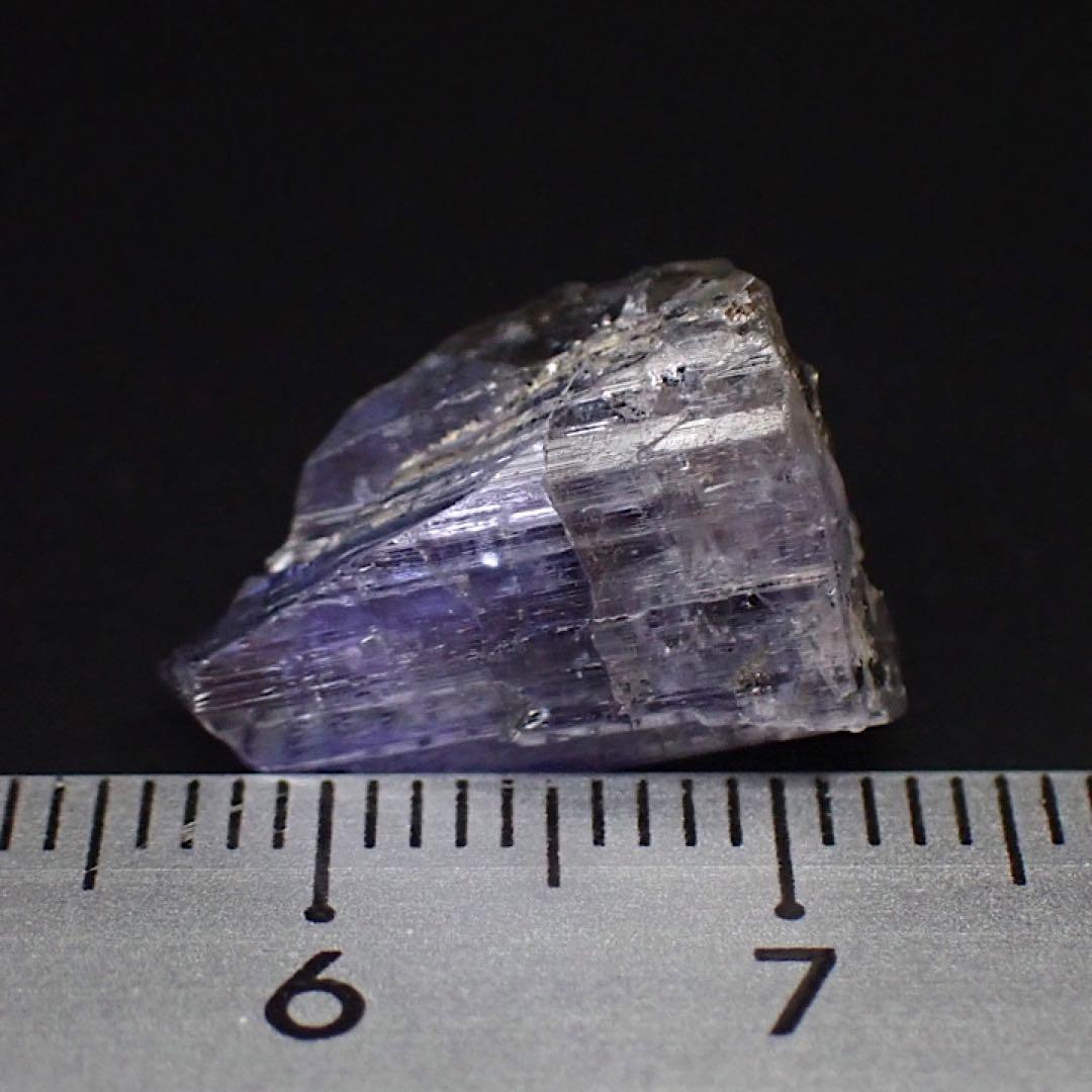 【タンザニア/メレラニ産】タンザナイト結晶