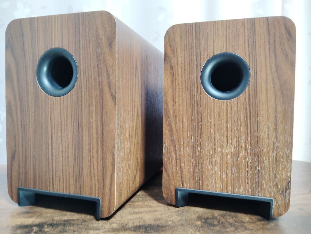 Q Acoustics 2020i スピーカー