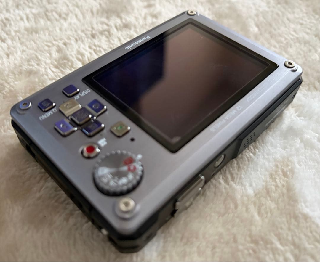 Panasonic LUMIX DMC-FT1 シルバー　交換用リチウム電池有