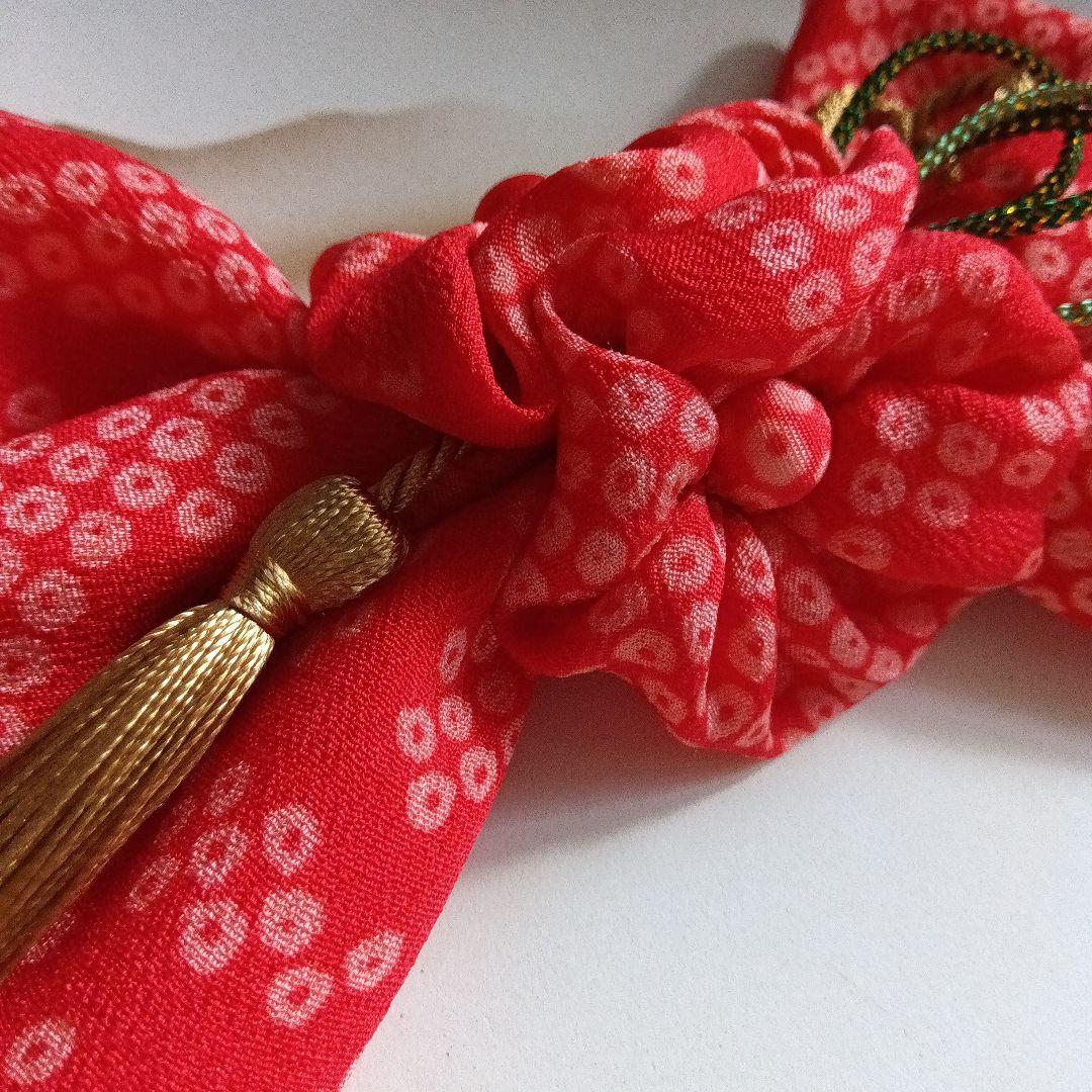 【七五三No.91】りぼん花②金房飾り（朱赤☓鹿の子文様）