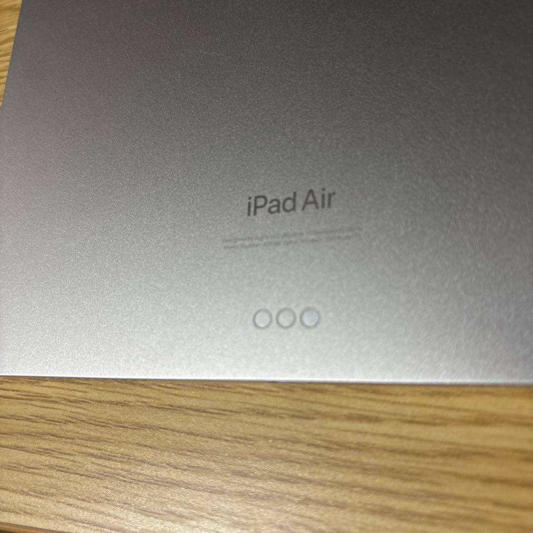 【92%】Apple iPad Air 第5世代 64GB スターライト
