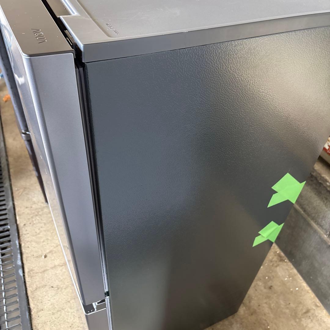 ほぼ未使用2023年製シルバー冷蔵庫 AQR-17P(D)