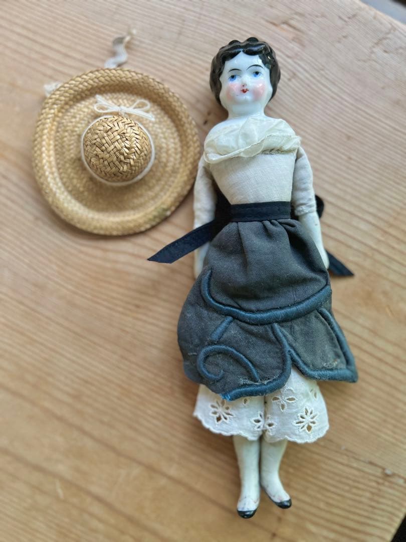 限定価格！チャイナヘッドドール　農家の花嫁　麦わら帽子　アンティーク　希少！