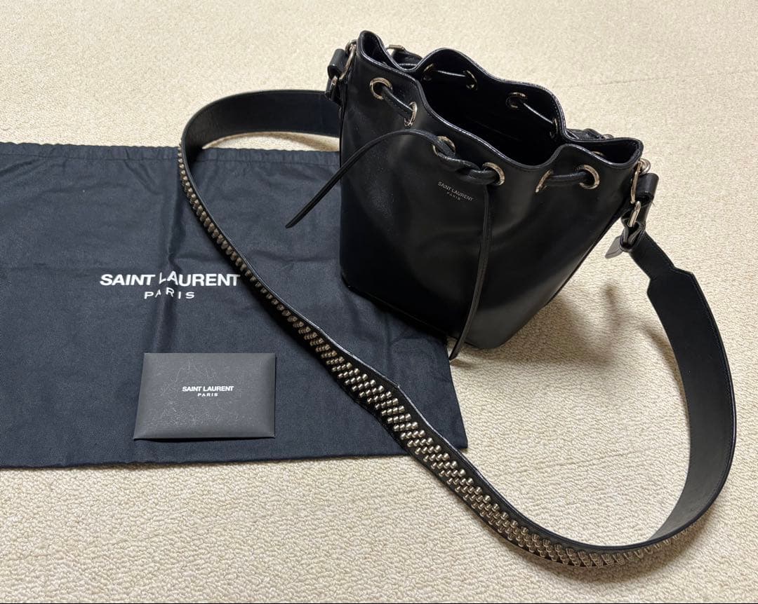 SAINT LAURENT サンローラン エマニュエルバケット スタッズバッグ