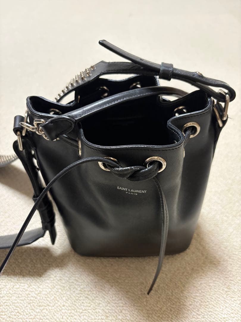 SAINT LAURENT サンローラン エマニュエルバケット スタッズバッグ