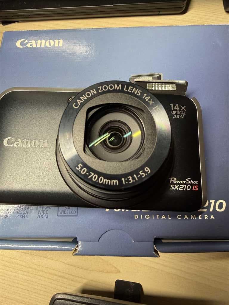 Canon PowerShot SX210 IS ブラック
