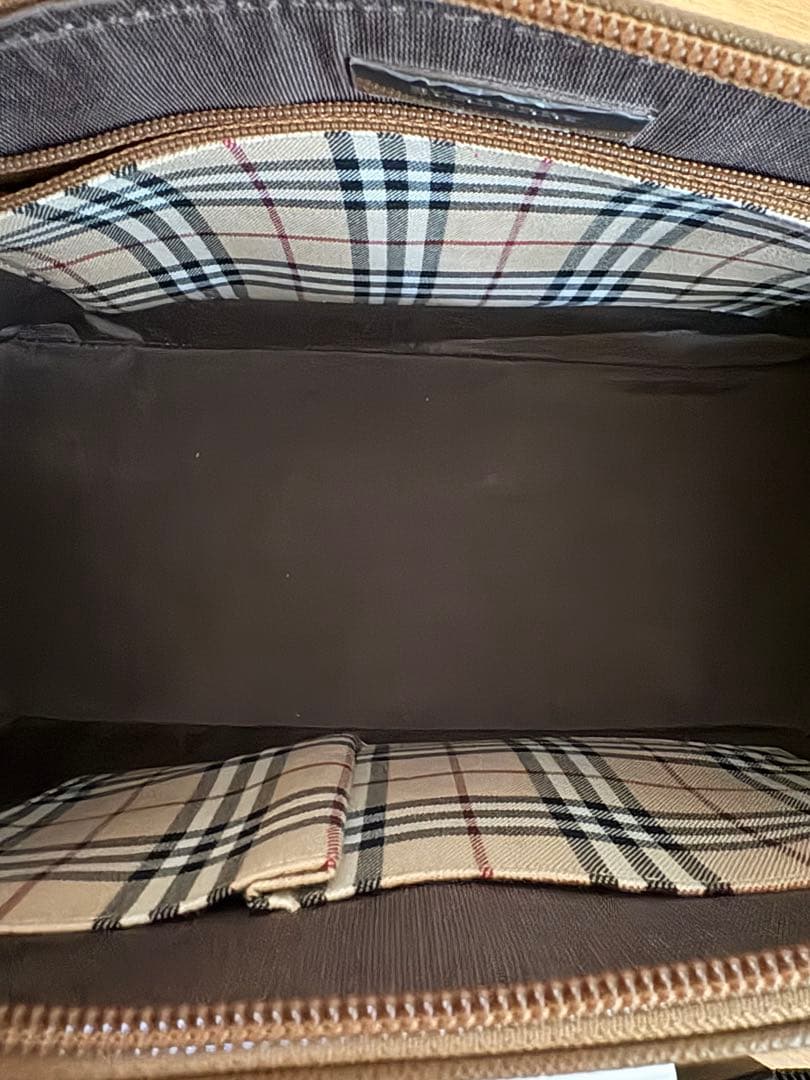 BURBERRY ブラウン ハンドバッグ 中型