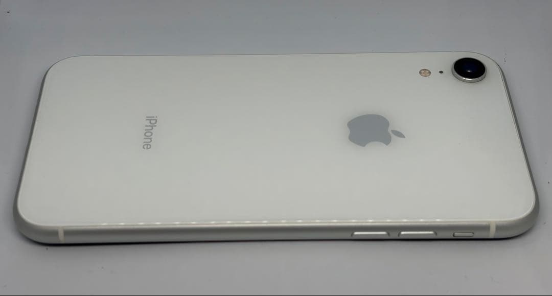 iPhone XR128GB白★美品★SIMフリー電池89% 元箱+新品フィルム