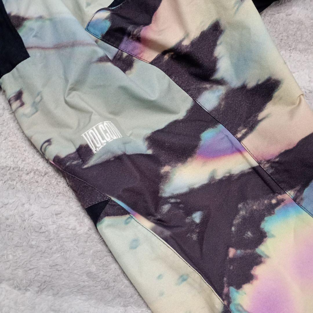 VOLCOM　ボルコム　スノボウェア　総柄　Мサイズ