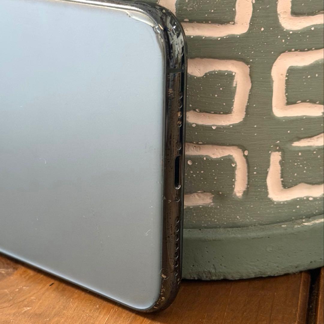 【訳あり】Apple iPhone 11 Pro ミッドナイトグリーン 本体