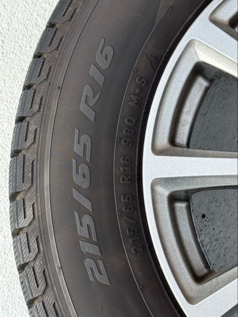 【専用】スタッドレス＋ホイール4本 215/65R16 ヴェゼル使用