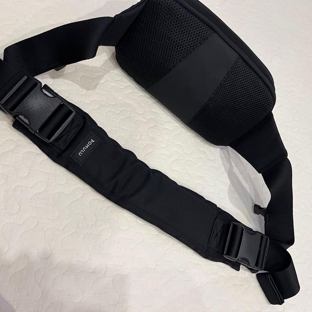 【美品】POMULU 2WAY ヒップシート　ブラック