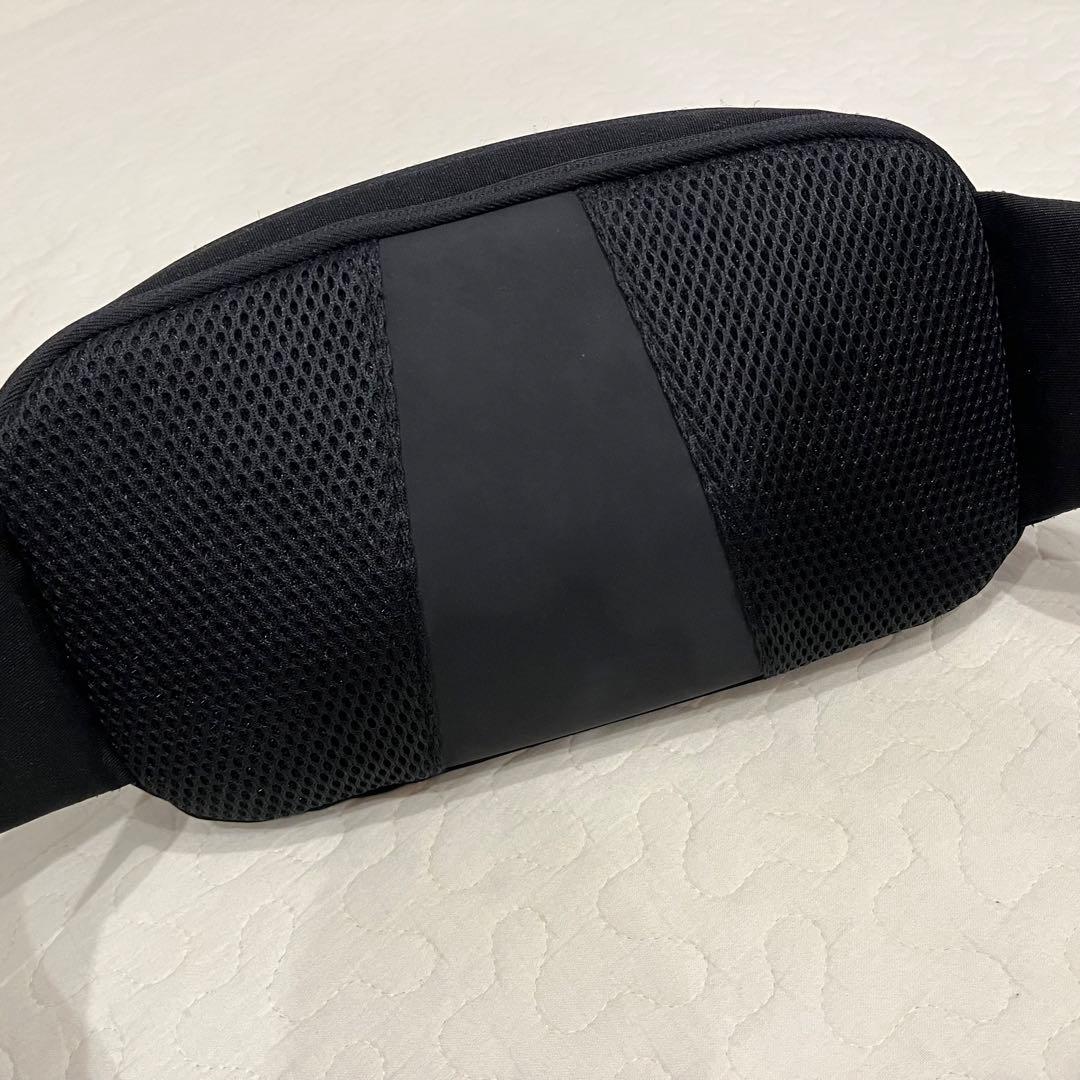 【美品】POMULU 2WAY ヒップシート　ブラック