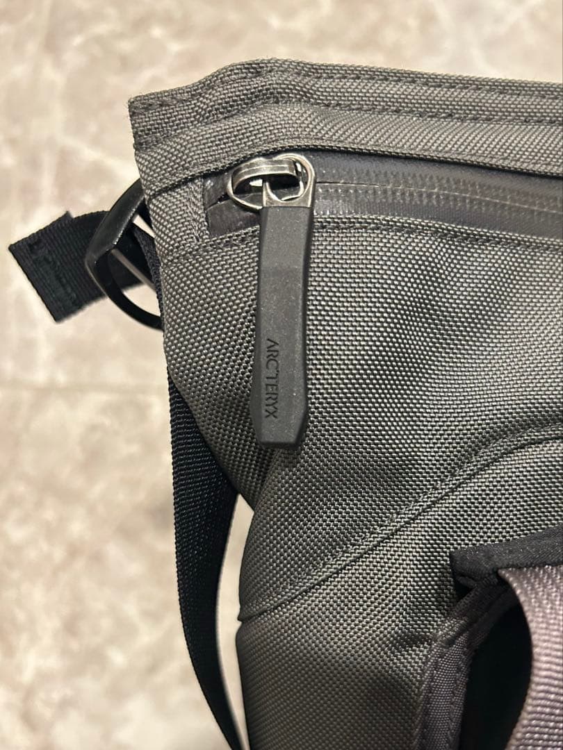 ARC’TERYX × BEAMS 別注 ショルダー　ARRO 8