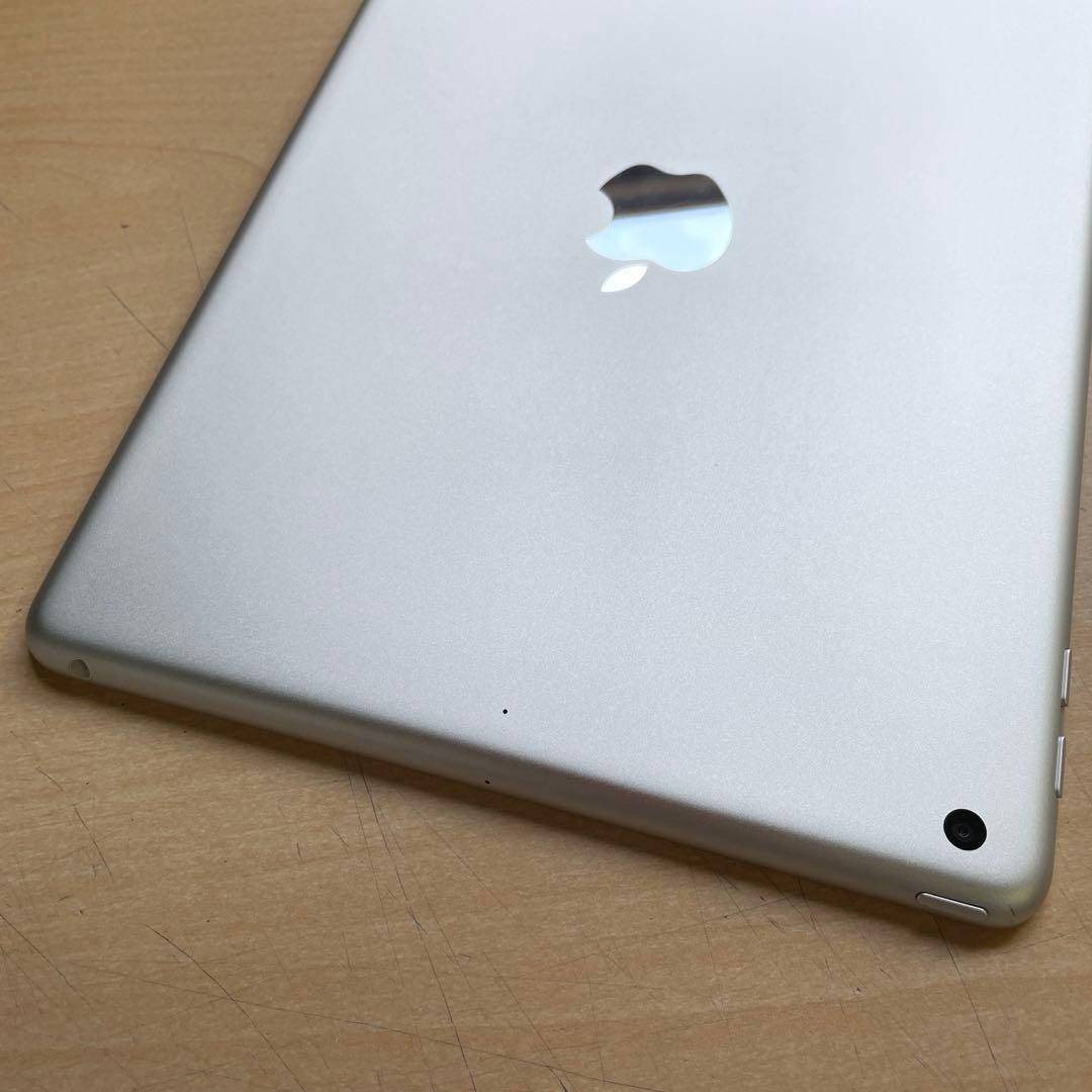 iPad 第6世代　A1893　Wi-Fiモデル　シルバー　32GB 超美品#1