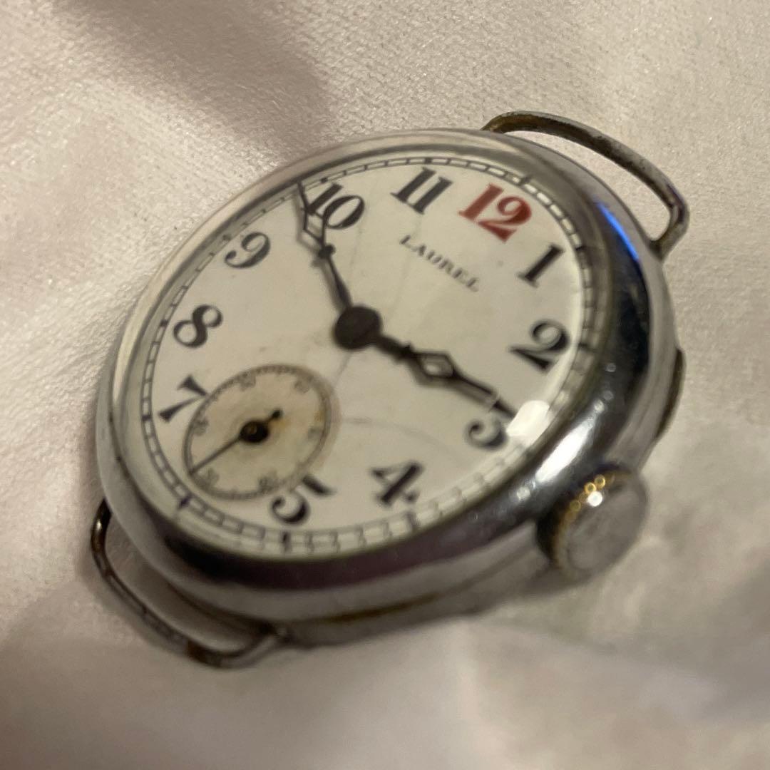 腕時計レトロ　LAUREL