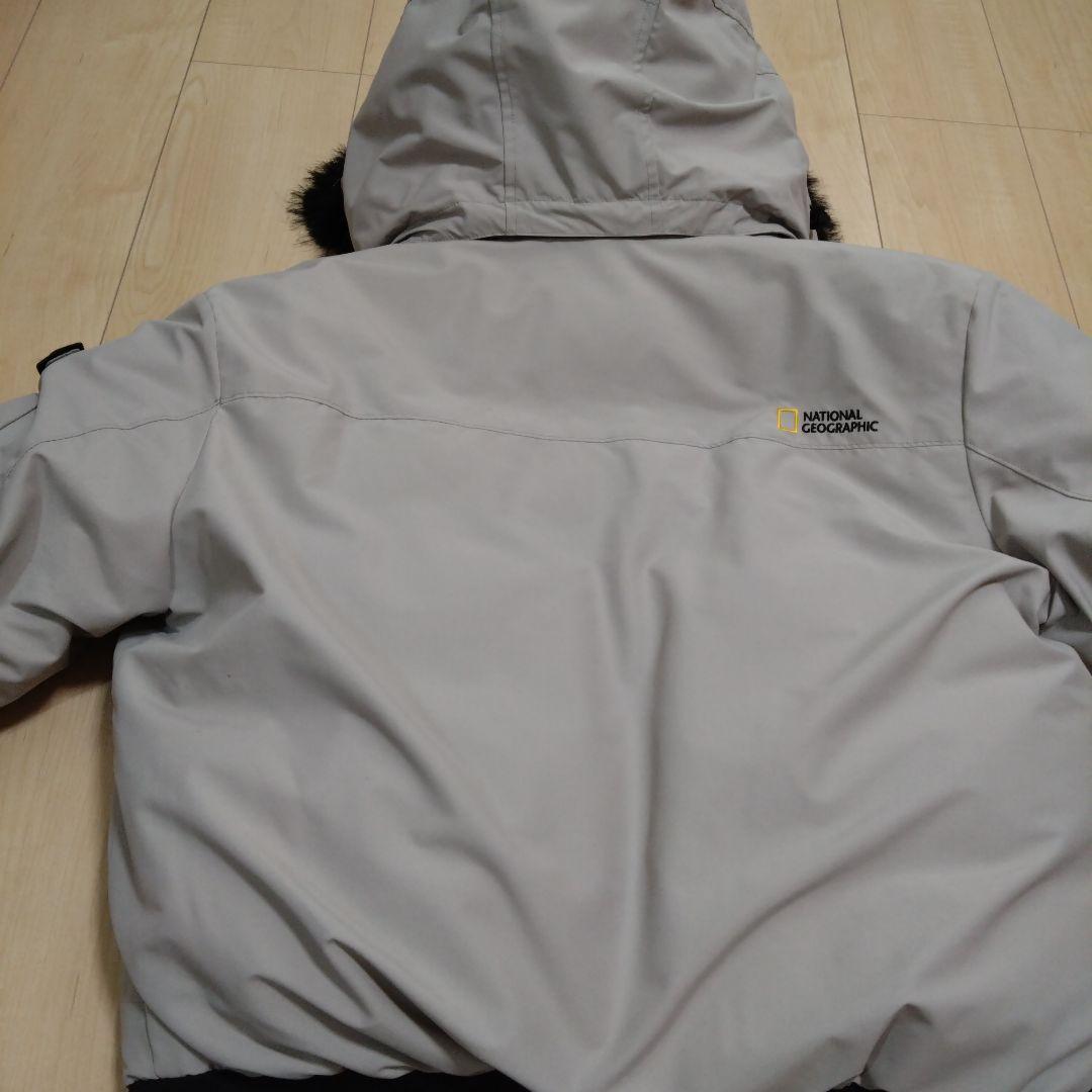 NATIONAL　GEOGRAPHICダウンジャケット