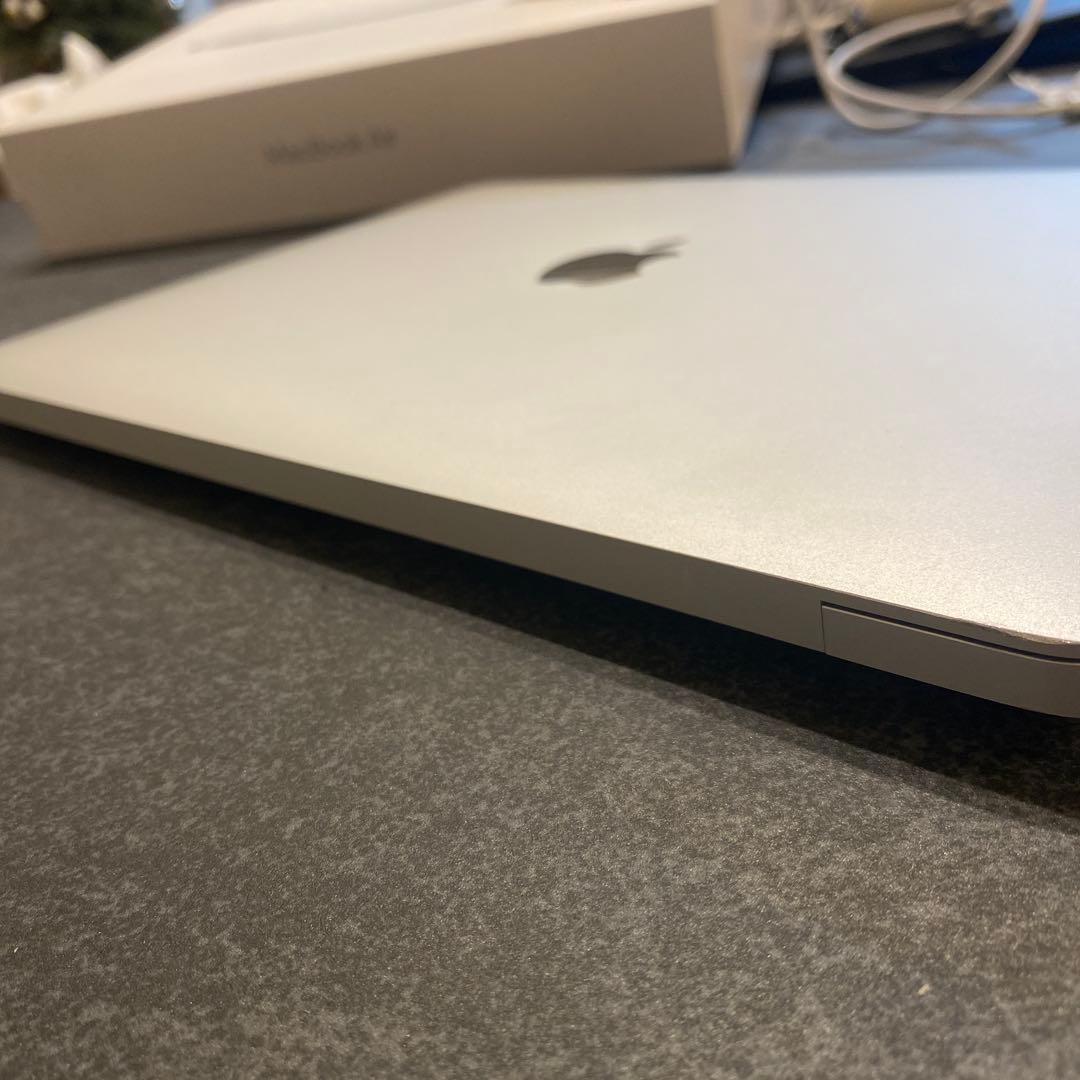 MacBook Air M1 2020 256GBSSD 8GBメモリ シルバー