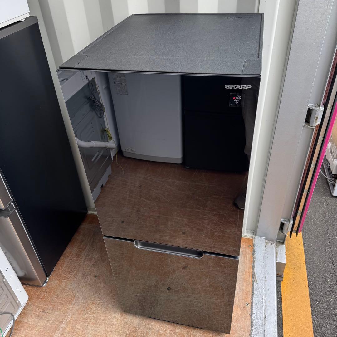 C7408★2023年製★ほぼ新品★シャープ冷蔵庫　右、左開き　黒ブラックガラス