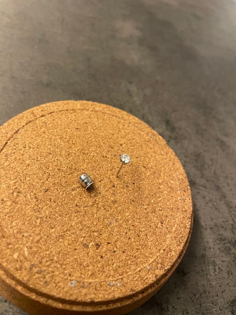 ＰＴ天然ダイヤモンドピアス（片耳用） ユニセックス