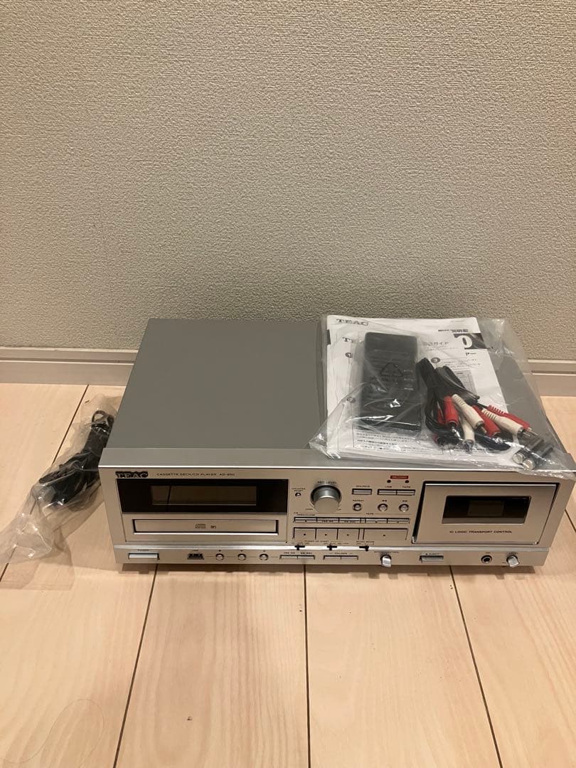 しゅうひろ　新品！TEAC AD-850 カセットデッキ CDプレーヤー