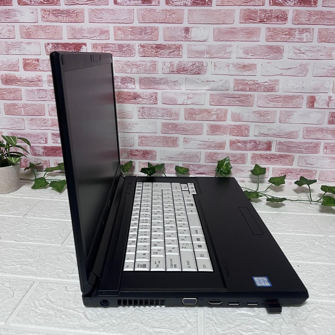 ★美品富士通パソコン SSD256GB メモリ8GB★ノートPC164