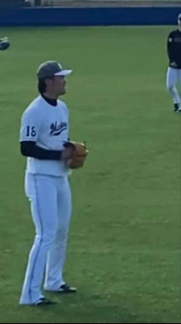 下千葉ロッテマリーンズ投手