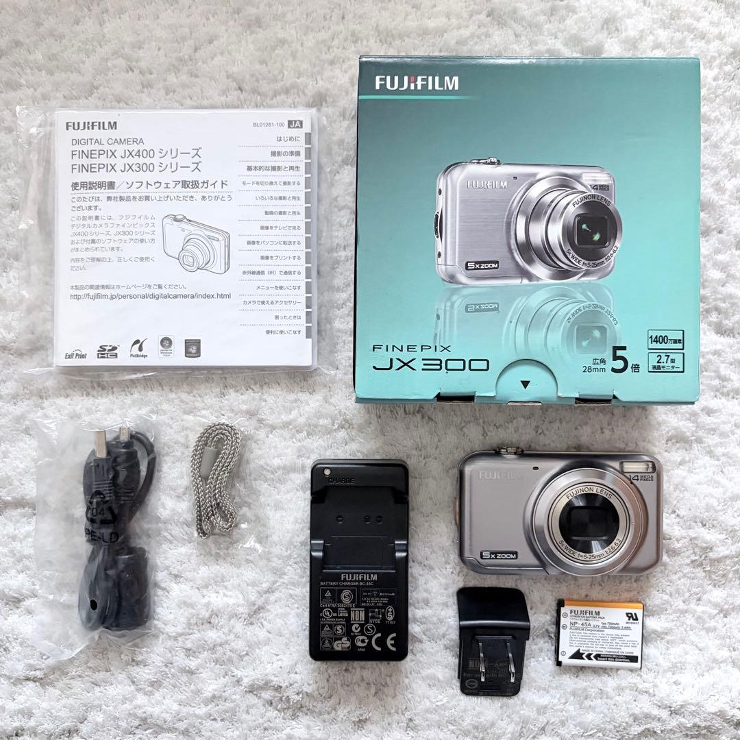 美品【動作確認済】FUJIFILM 富士フイルム FINEPIX JX300