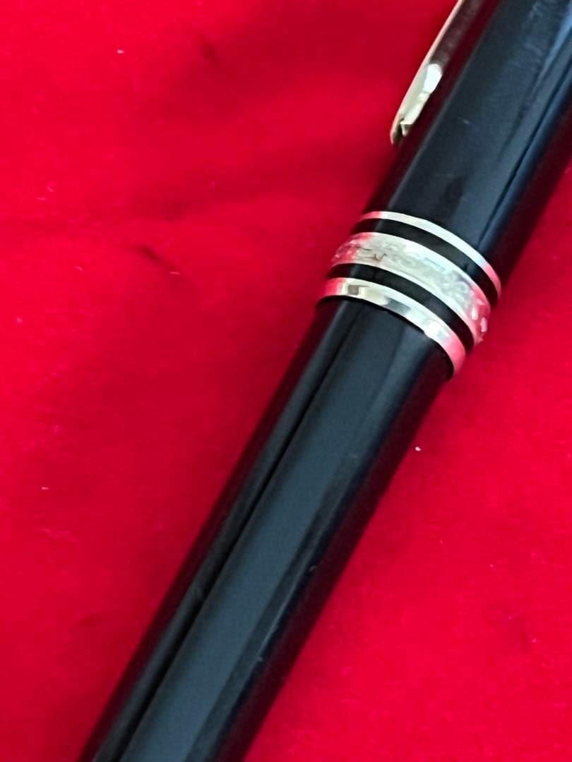 モンブランボールペン マイスターシュテュック 164 ゴールド❗️艶やかです‼️