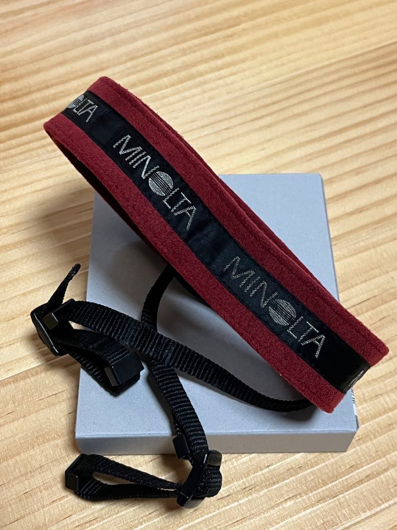 LEITZ minolta CL フィルムカメラ　オリジナルストラップ、ケース付