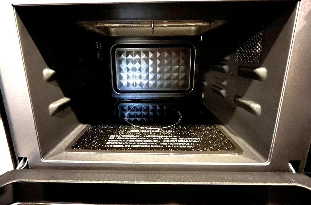 美品☆アイリスオーヤマ MO-F1810 ブラック 2023年製 オーブンレンジ