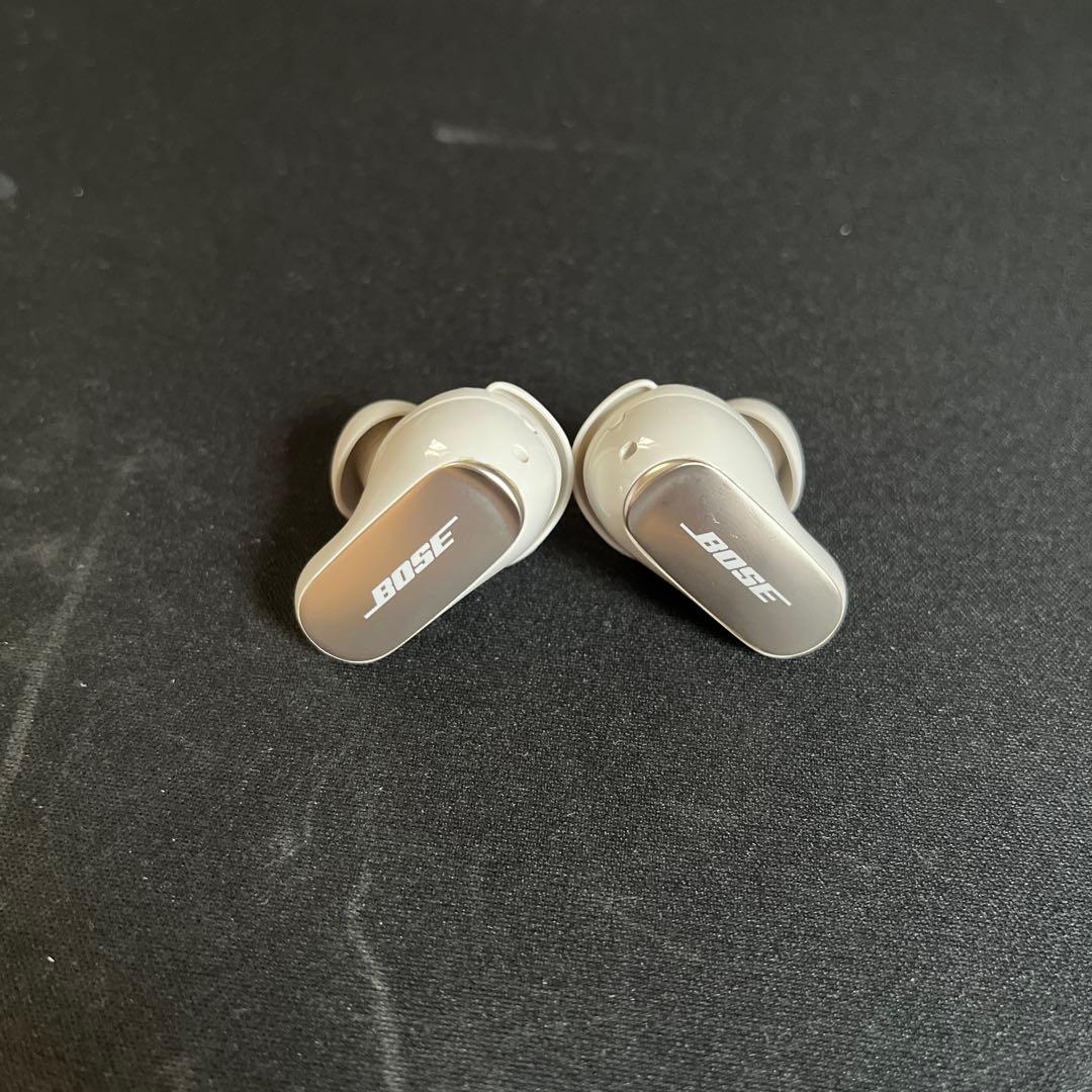 BOSE QuietComfort Ultra Earbuds 第一世代 白