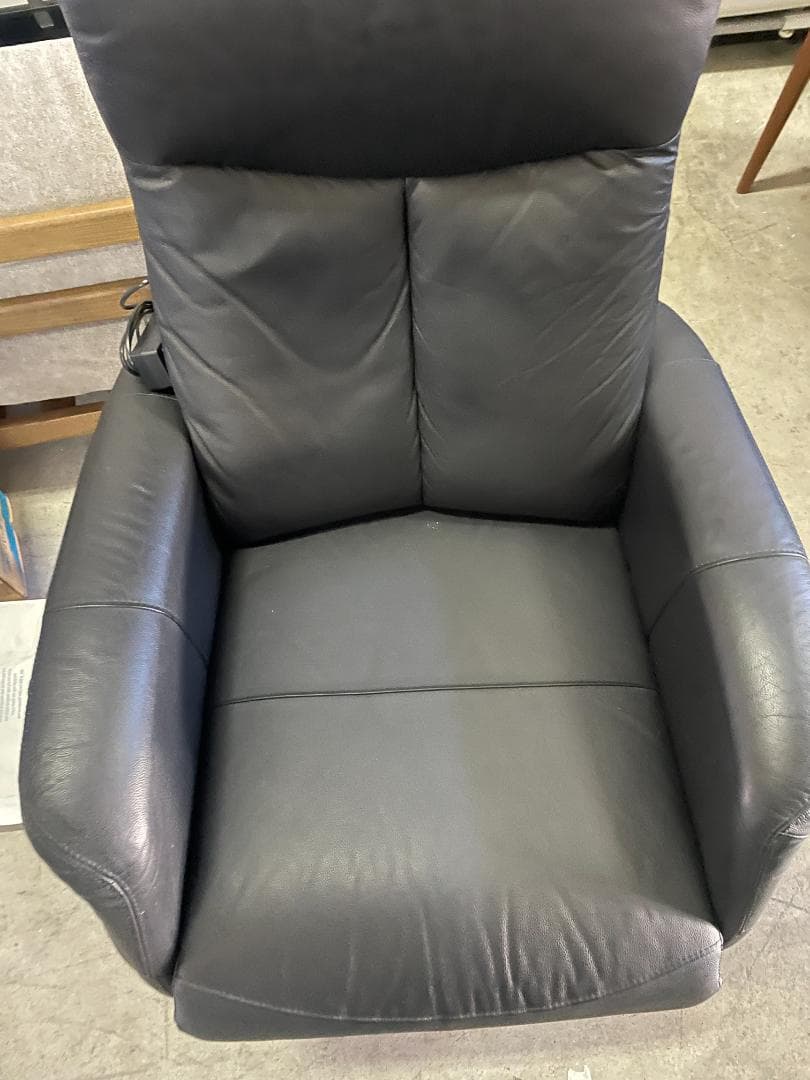 K♢195 ニトリ 電動リクライニングソファ CONFE-LT