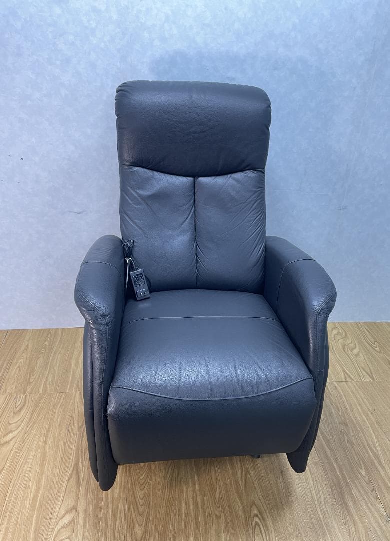 K♢195 ニトリ 電動リクライニングソファ CONFE-LT