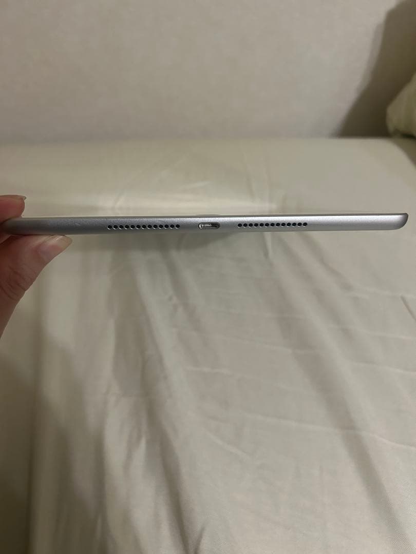 限定値下げ！Apple iPad 第7世代　シルバー 本体のみ