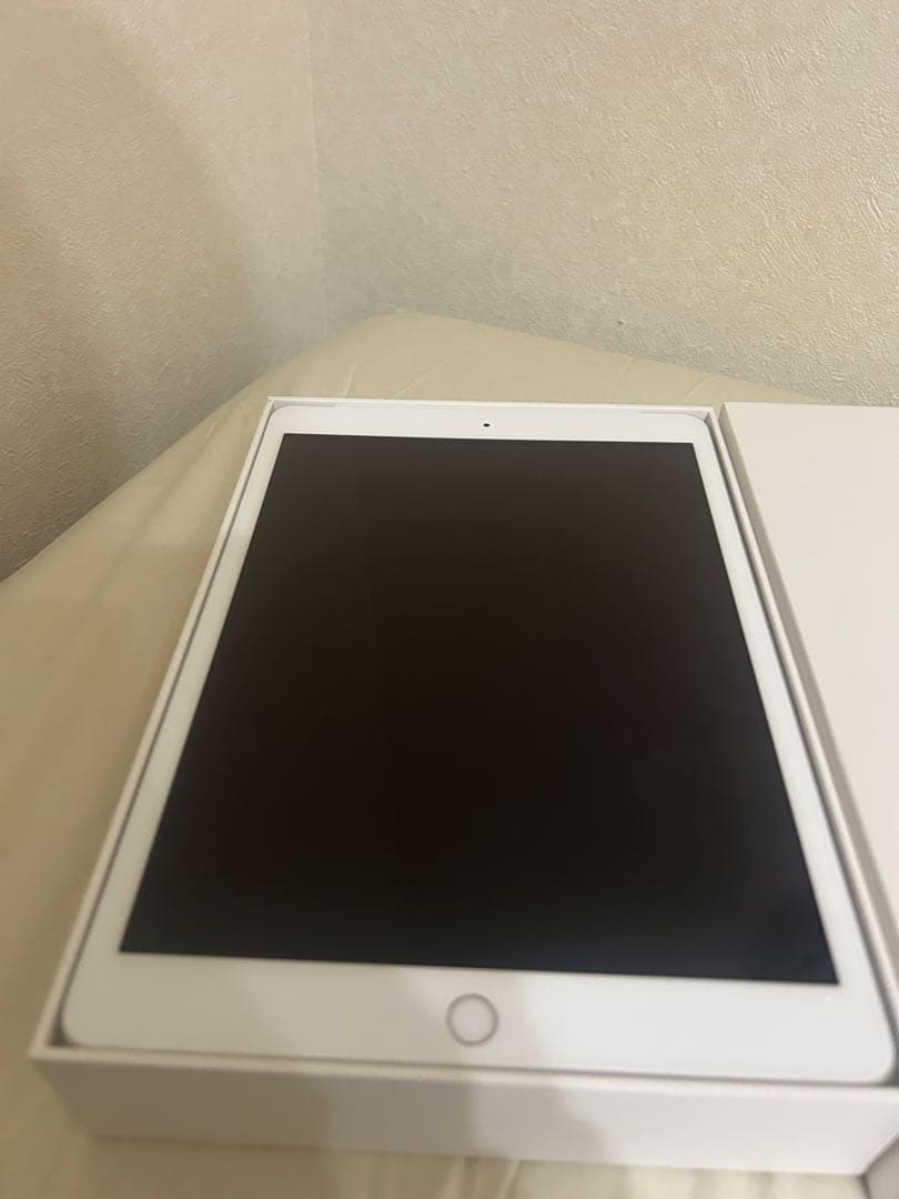 限定値下げ！Apple iPad 第7世代　シルバー 本体のみ