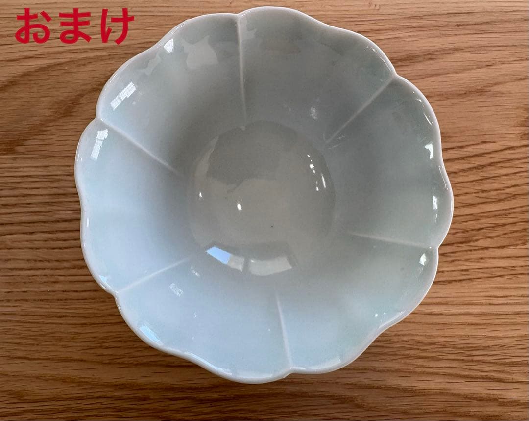 土井善男　緑白釉4,5寸輪花鉢 ３個セット&１個おまけ