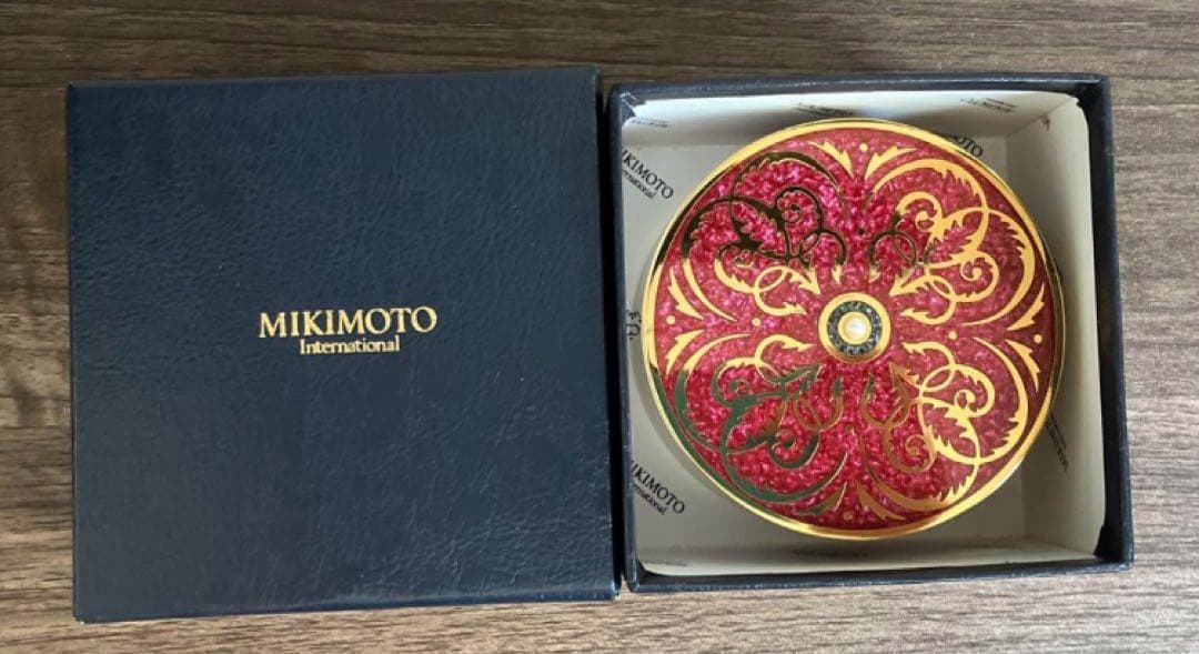 【美品】MIKIMOTO ミキモト ジュエリーケース クリスタルラッカー 赤