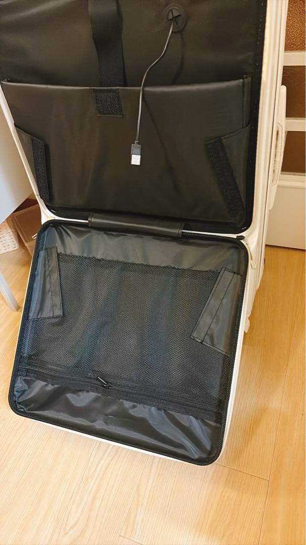 スーツケース フロントオープン ホワイト, M (4~7泊/60L)