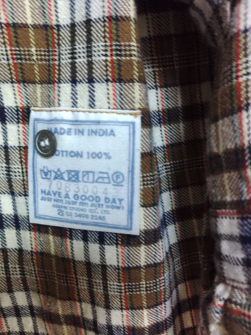 45R インドネルのフリルプルシャツサイズ３ 茶と黒チェック