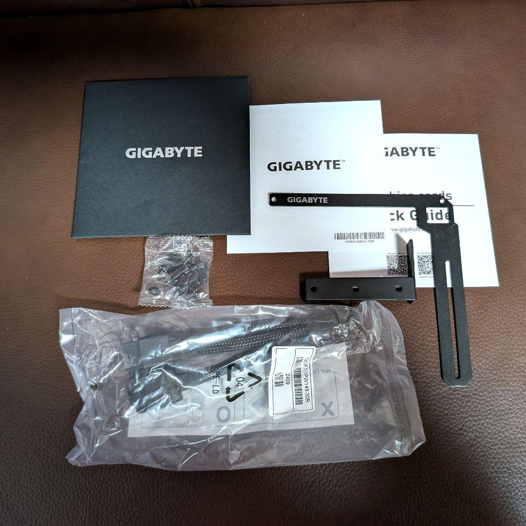 【保証あり】GIGABYTE GEFORCE RTX4090 WINDFORCE