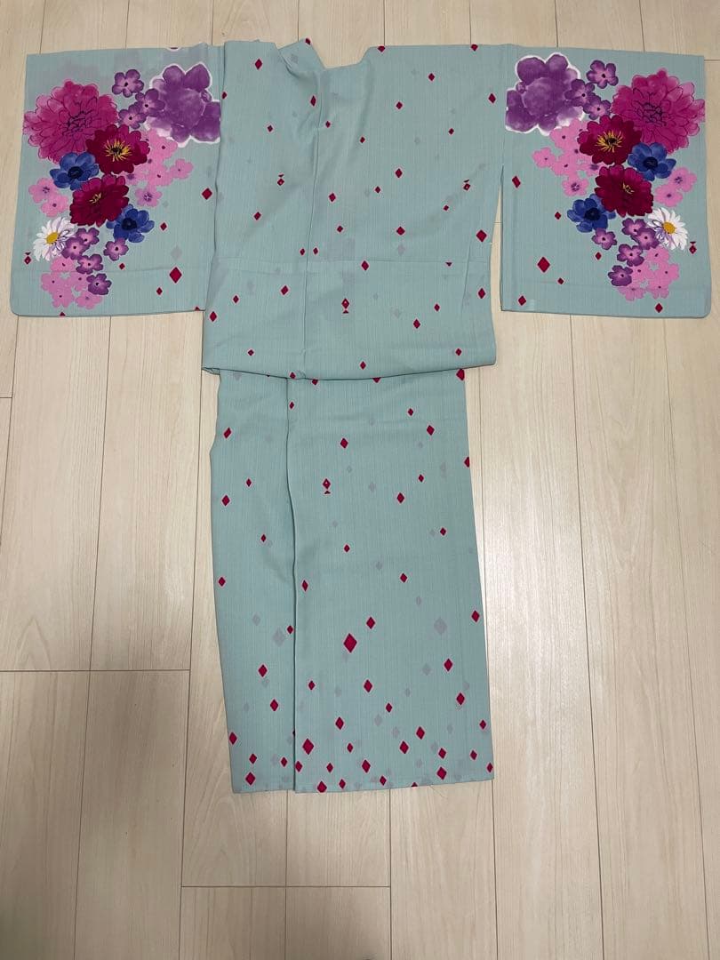 ふりふ　浴衣　水色