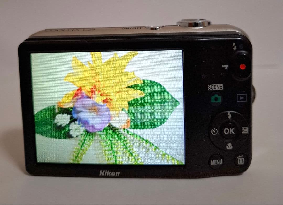 ニコン NIKON Coolpix L28