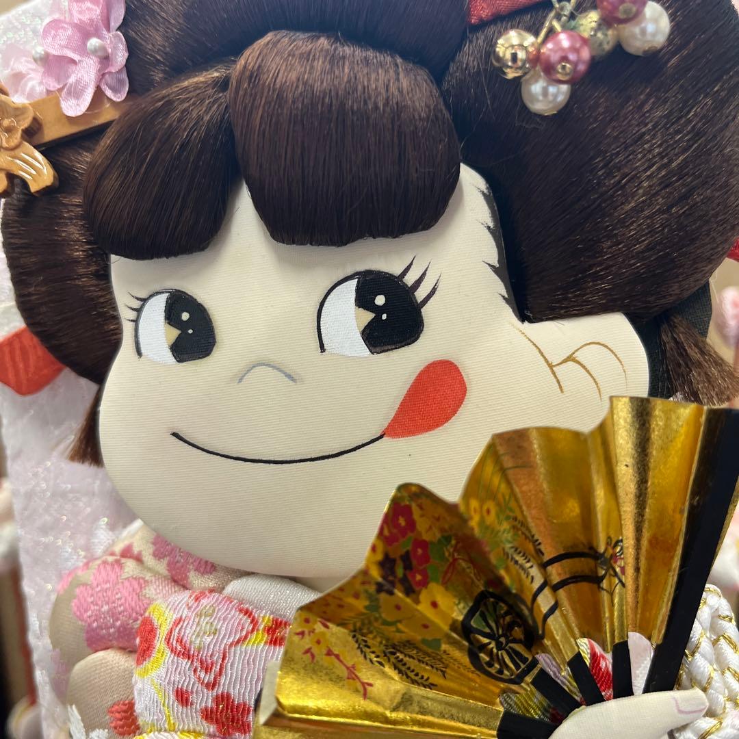 レアな吉徳大光作ペコちゃん羽子板