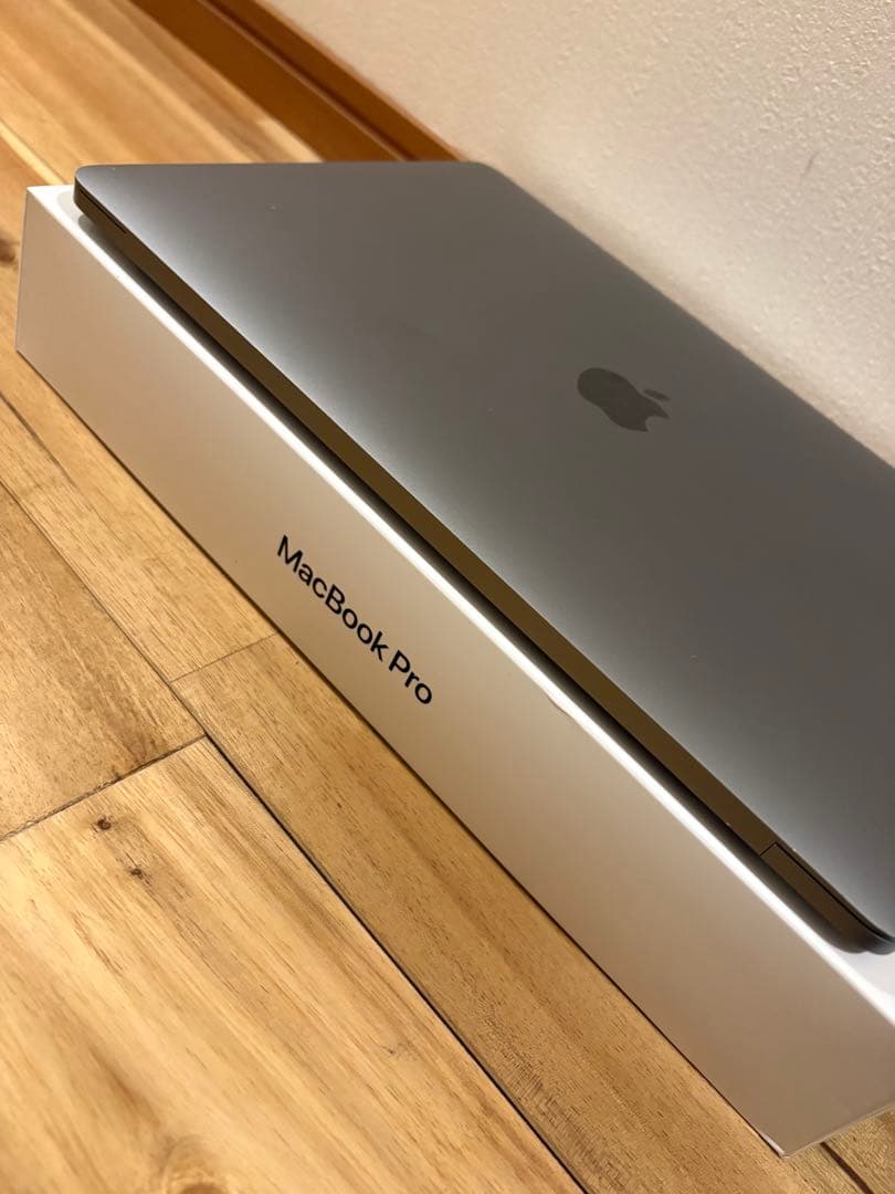 MacBook pro/2020/SSD512GBメモリ16GB
