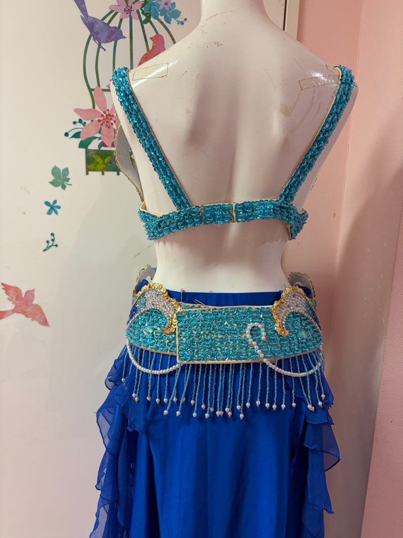 アリエル　キラキラ青い貝殻ブラベリーダンスセットアップ