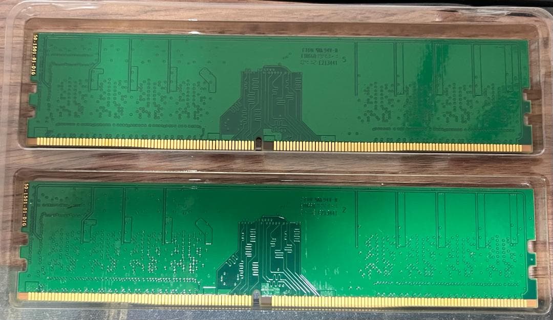 Crucial DDR4-3200 8GB×2枚（16GB）動作確認済