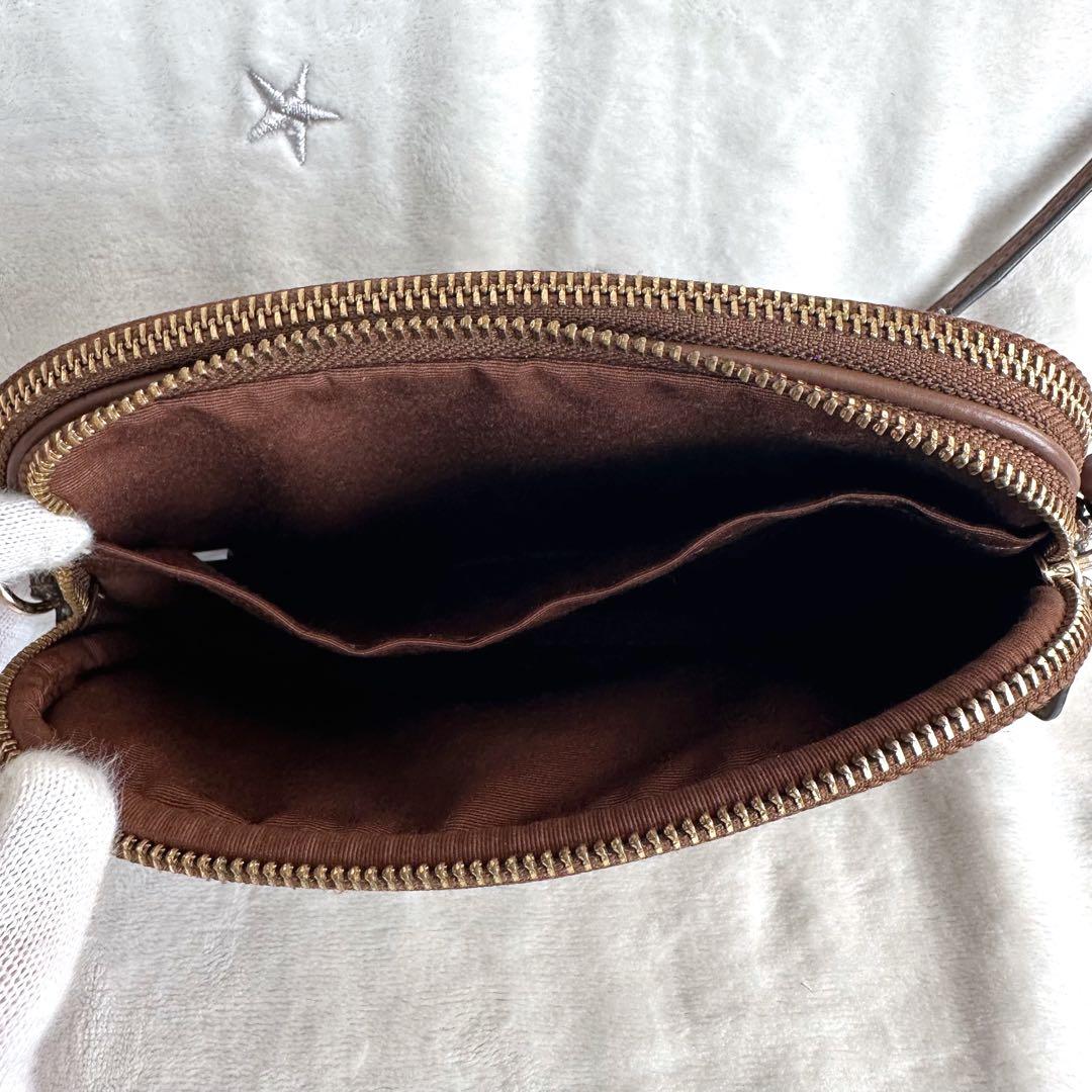 【あんこ】コーチ　ショルダーバッグ　カメラバッグ　シグネチャーWファスナー